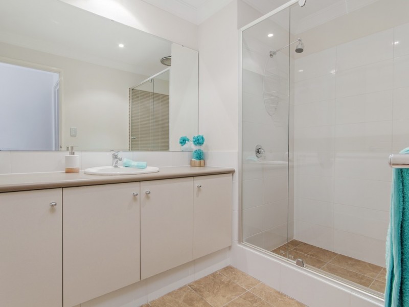 2/7 Florian Mews, Mandurah WA 6210