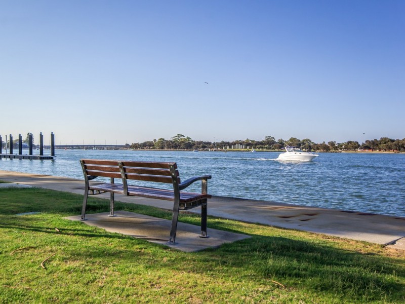 2/7 Florian Mews, Mandurah WA 6210