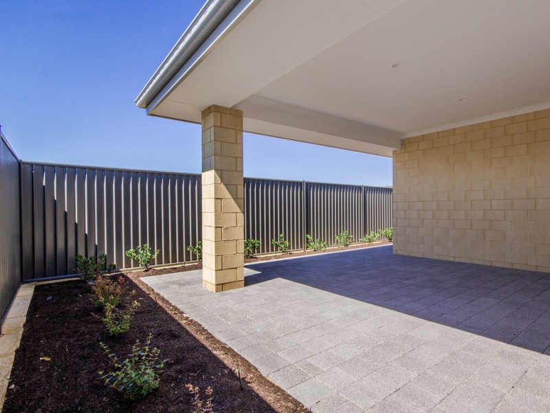 1 Pantheon Rd, Baldivis WA 6171