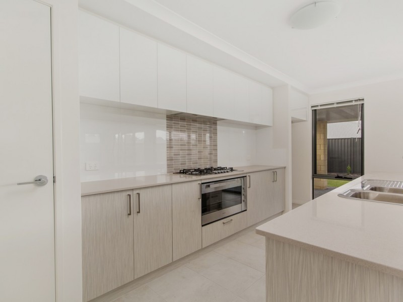 18 Santorini Parkway, Baldivis WA 6171