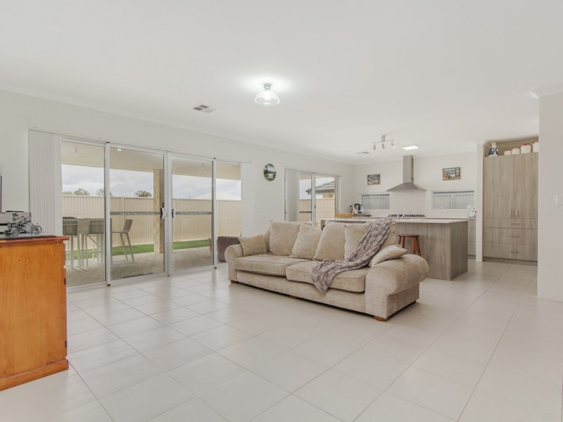 10 Wodalla Street, Baldivis WA 6171