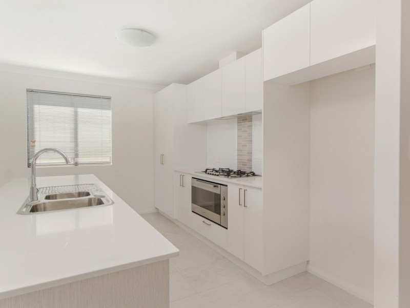 70 McDonald Rd, Baldivis WA 6171