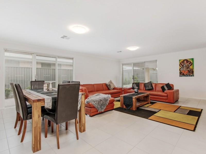 25 Galata Ave, Baldivis WA 6171