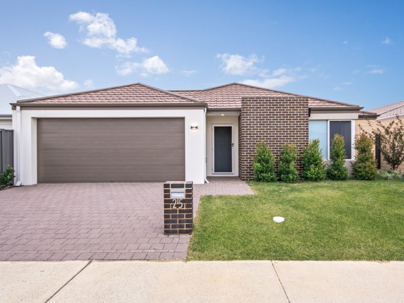 25 Galata Ave, Baldivis WA 6171