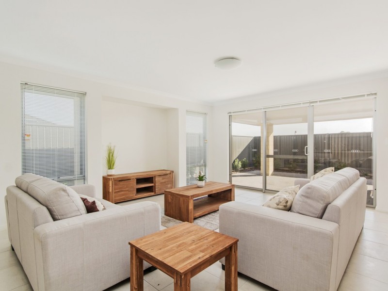26 Santorini Parkway, Baldivis WA 6171