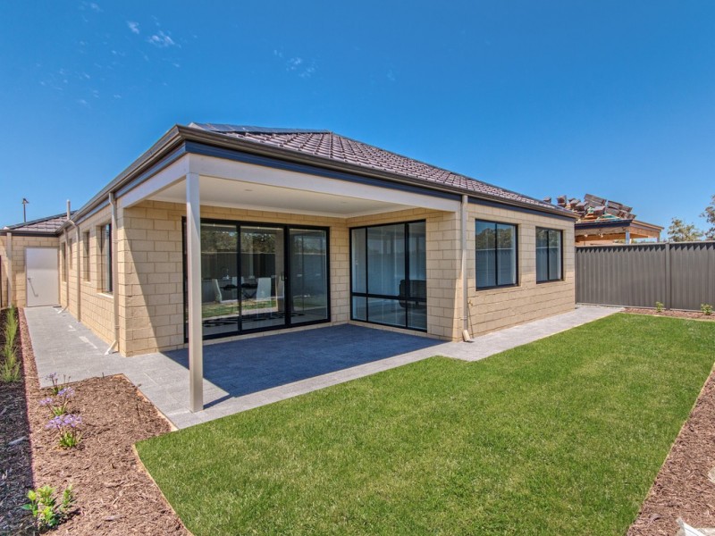 36 McDonald Rd, Baldivis WA 6171
