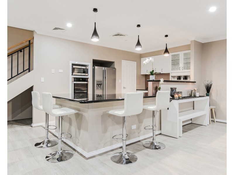 3/10 Winjan Place, Dudley Park WA 6210