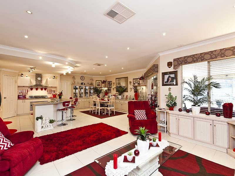 9 Barcelona Grange, Port Kennedy WA 6172