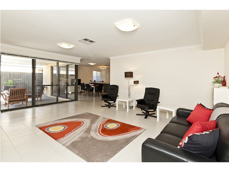 14 Hoover Bend, Baldivis WA 6171