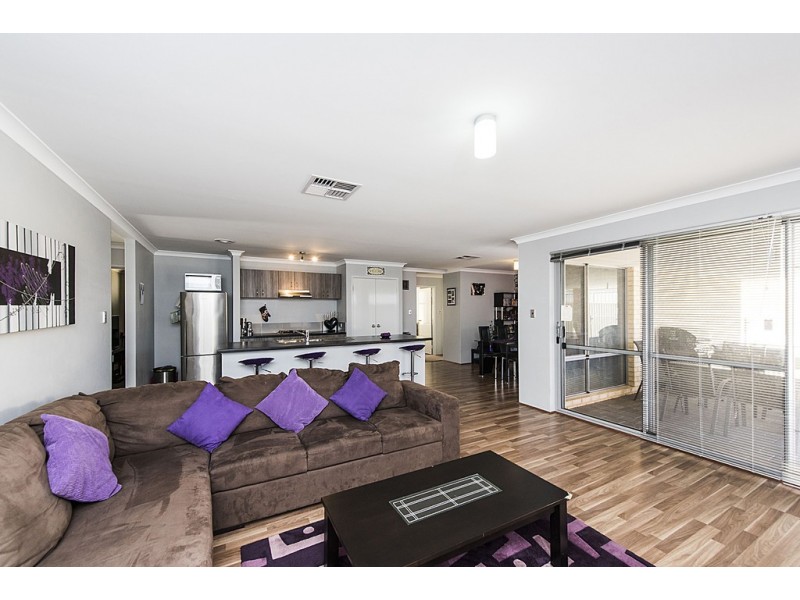 19 Upwey Street, Wellard WA 6170