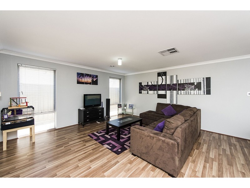 19 Upwey Street, Wellard WA 6170