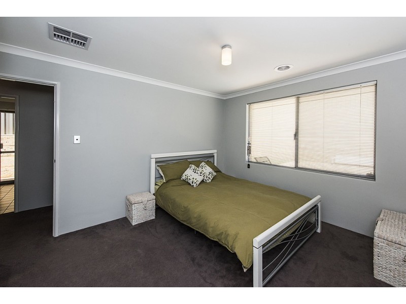 19 Upwey Street, Wellard WA 6170