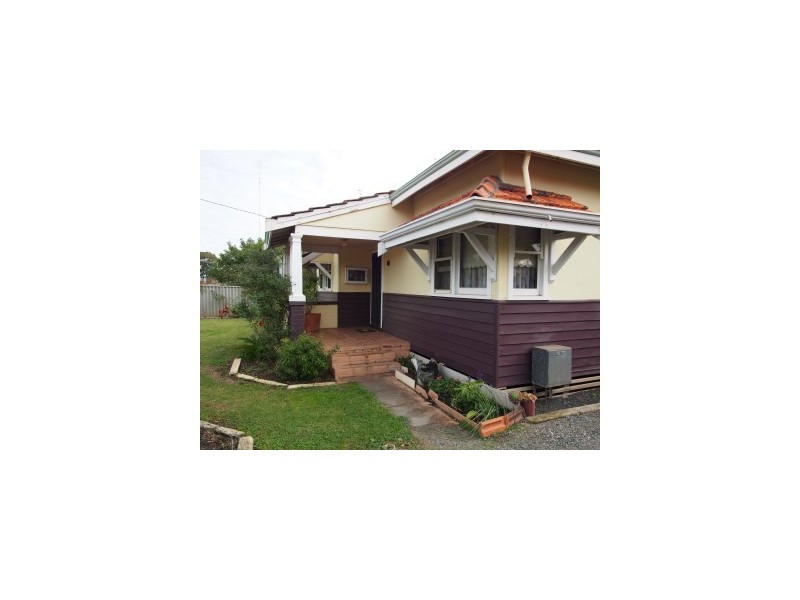 18 Buckby Road, Harvey WA 6220