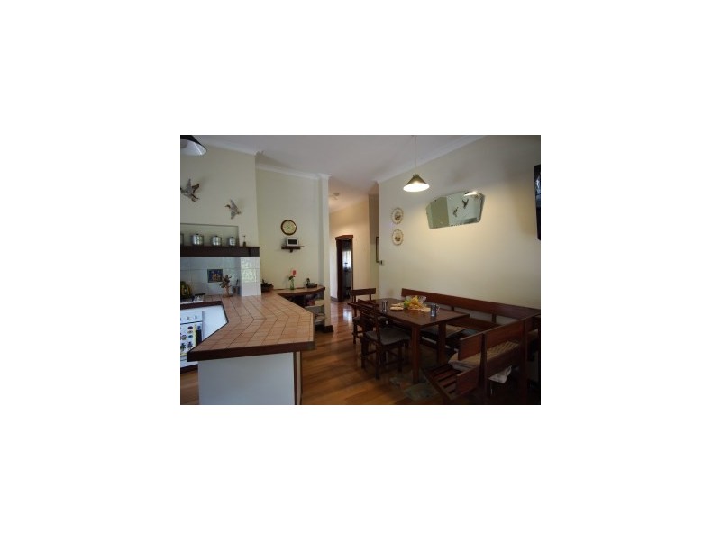 18 Buckby Road, Harvey WA 6220