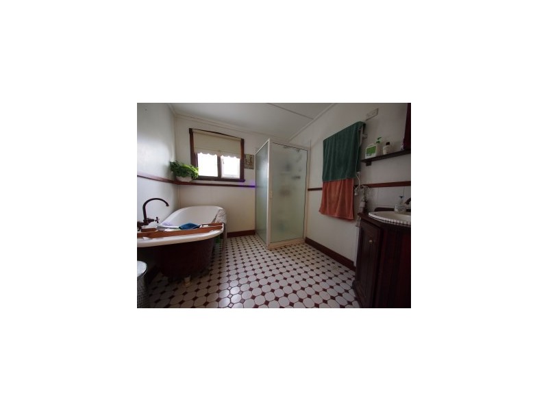 18 Buckby Road, Harvey WA 6220