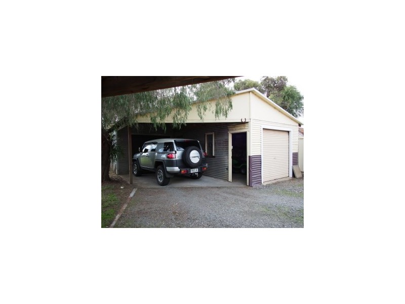 18 Buckby Road, Harvey WA 6220