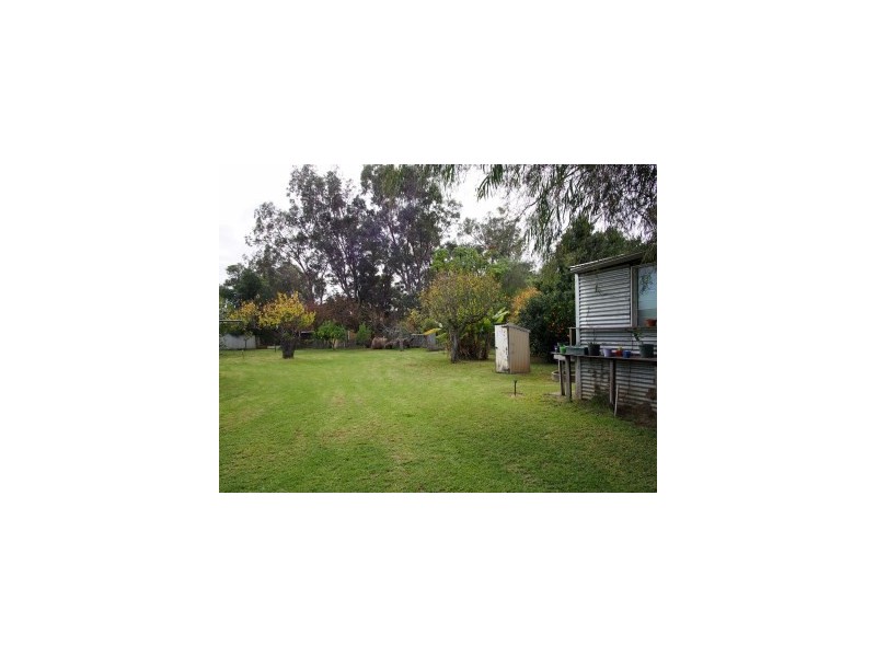 18 Buckby Road, Harvey WA 6220