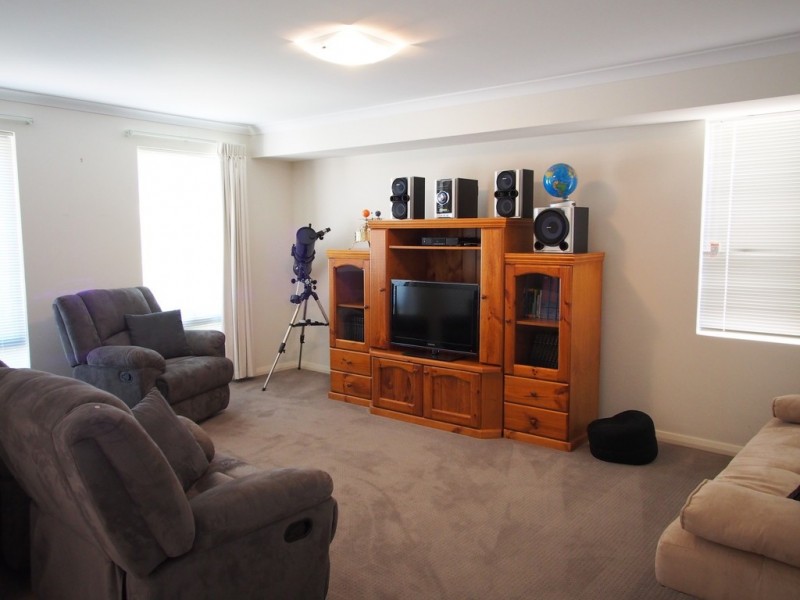 12 Hoover Bend, Baldivis WA 6171