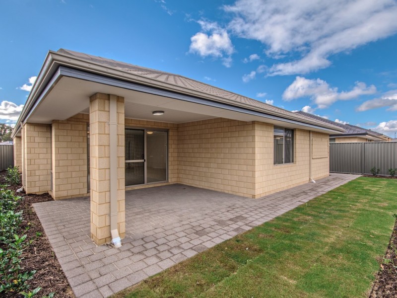 18 Edmonton Loop, Baldivis WA 6171