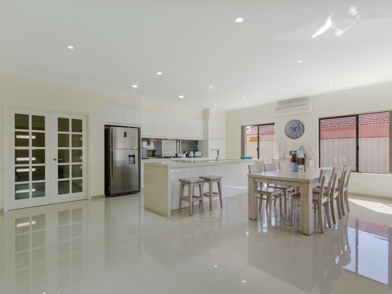 165 Grand Ocean Boulevard, Port Kennedy WA 6172