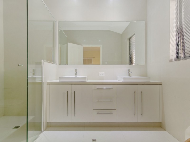 165 Grand Ocean Boulevard, Port Kennedy WA 6172