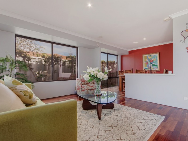 16 Aldinga Place, Waikiki WA 6169