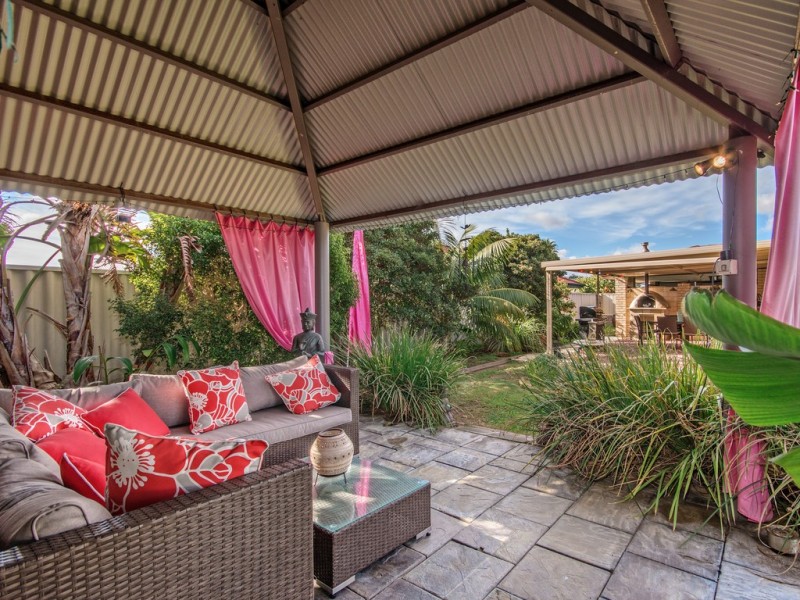 16 Aldinga Place, Waikiki WA 6169