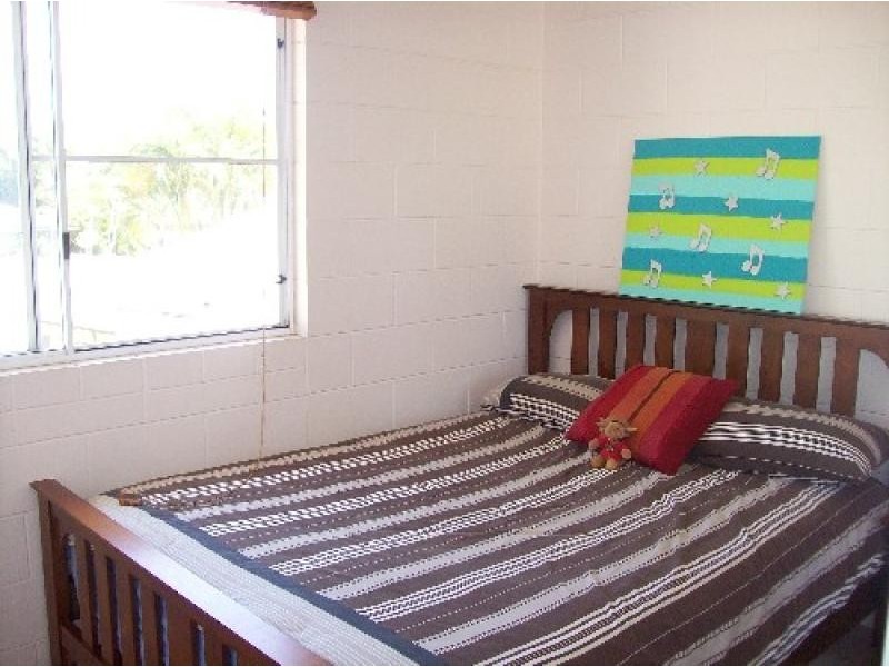 Unit 4/12 Gardenia Street, Proserpine QLD 4800