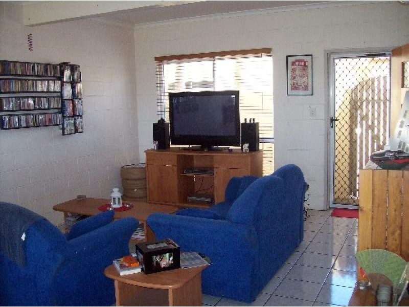 Unit 4/12 Gardenia Street, Proserpine QLD 4800