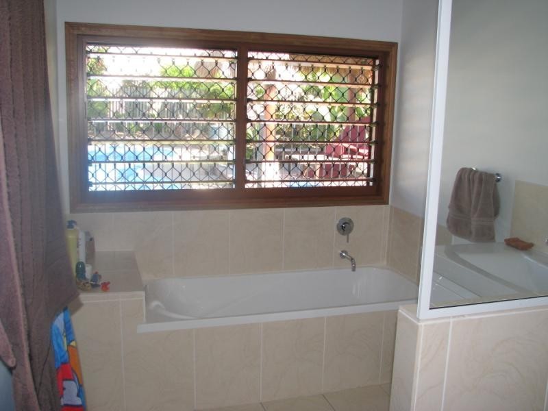 72 Marathon Street, Proserpine QLD 4800