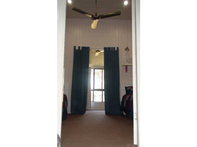 31 Marathon Street, Proserpine QLD 4800