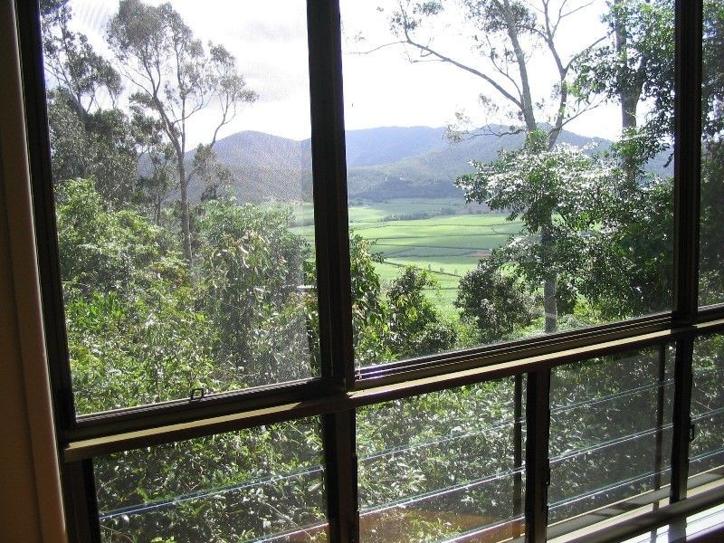 204 Staniland Drive, Strathdickie QLD 4800
