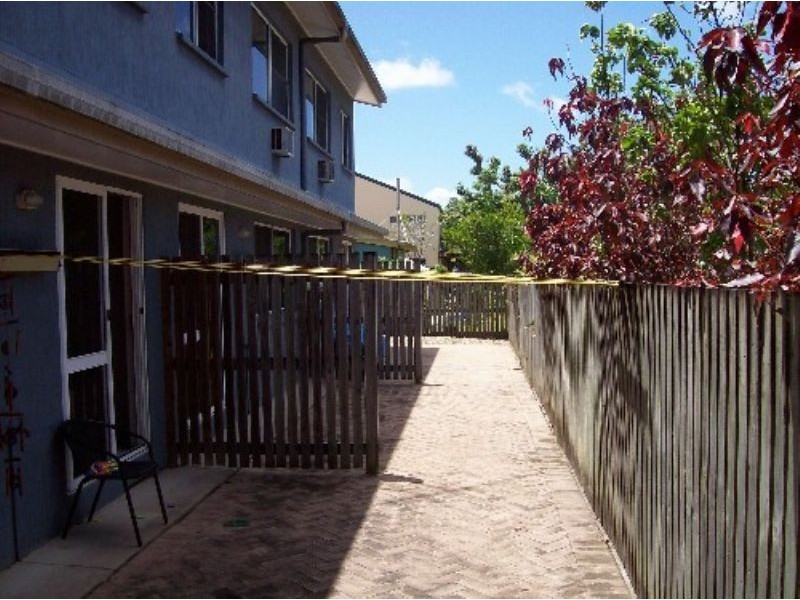 2/6 Dobbins Lane, Proserpine QLD 4800
