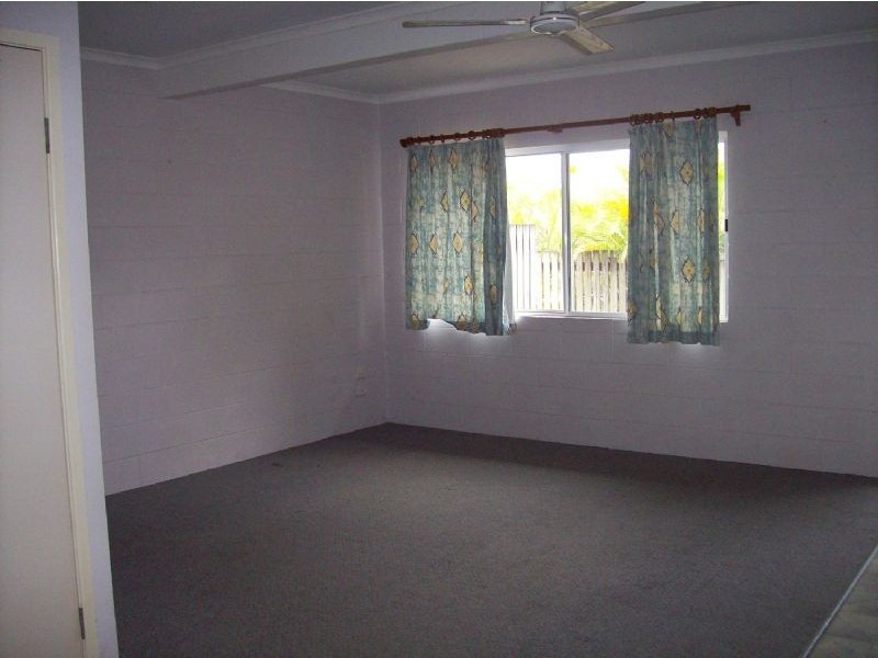 2/6 Dobbins Lane, Proserpine QLD 4800