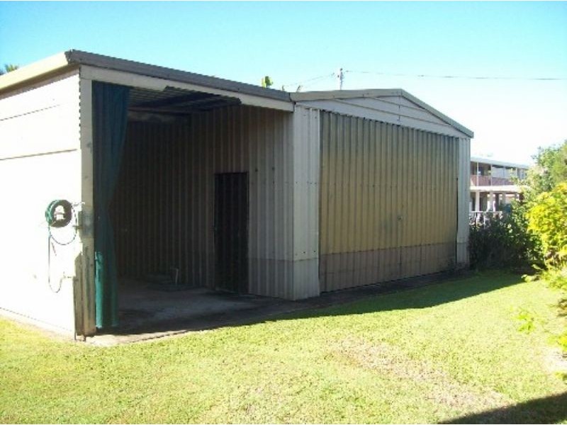 14 Peters Avenue, Midge Point QLD 4799