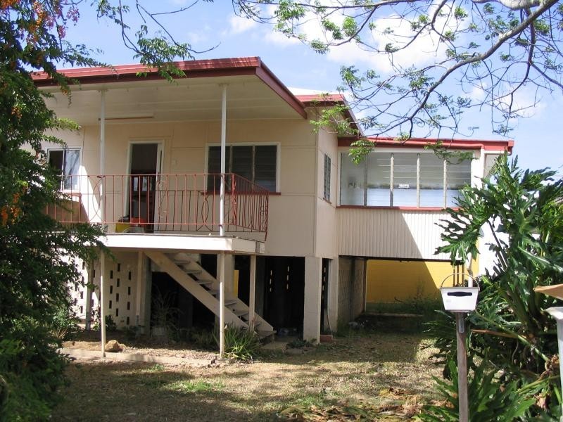 27A Chapman Street, Proserpine QLD 4800