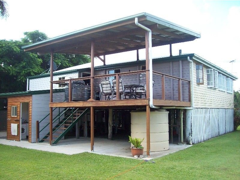 12 Smith Street, Proserpine QLD 4800