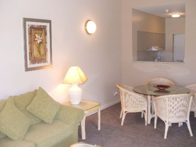 Unit 1433 Cascade Condominiums, Laguna Quays QLD 4800