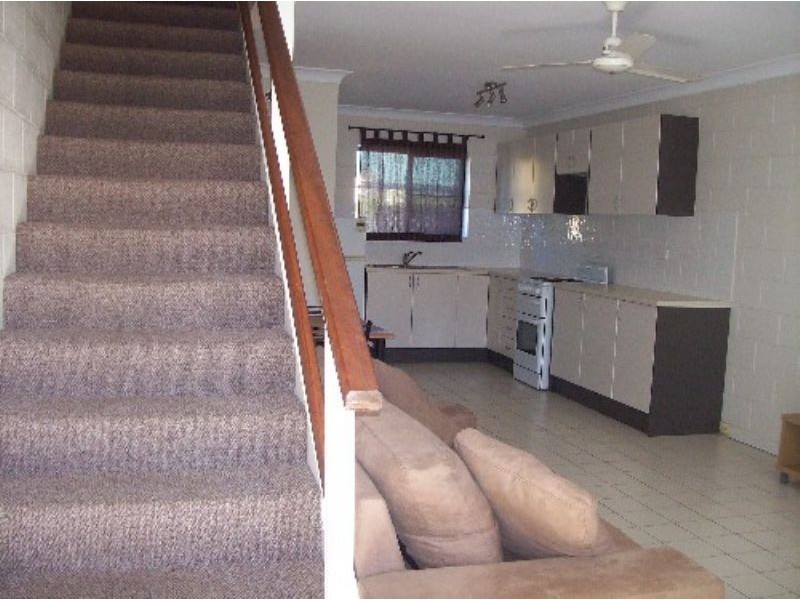 5/15 Hinschen Street, Proserpine QLD 4800