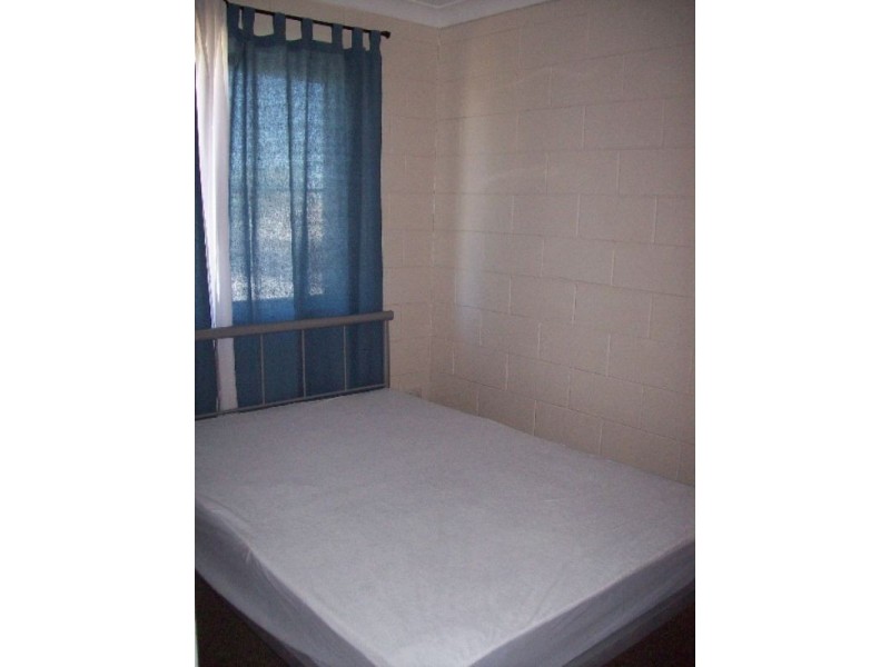 5/15 Hinschen Street, Proserpine QLD 4800