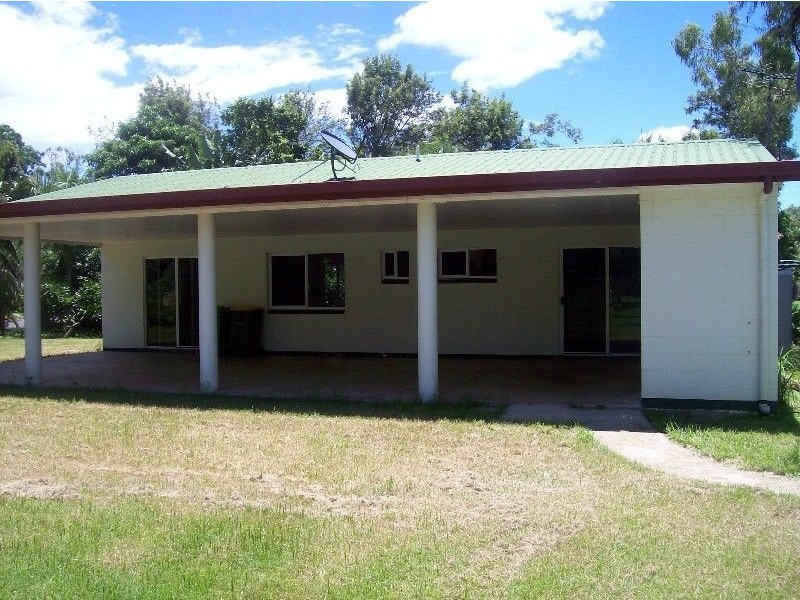 13 McLeod Street, Midge Point QLD 4799
