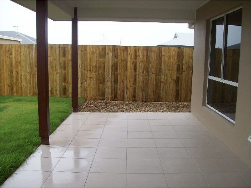 1/12  Calista Court, Proserpine QLD 4800