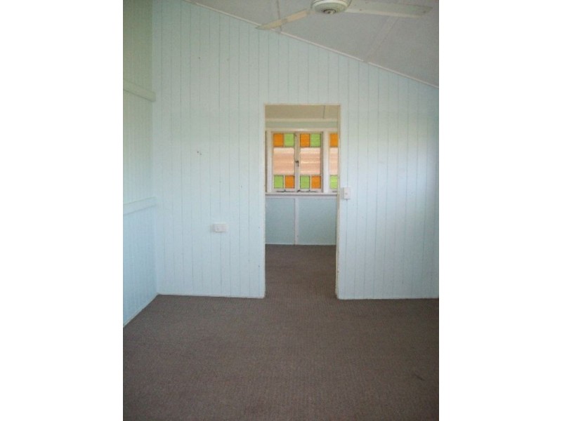 40 Herbert Street, Proserpine QLD 4800