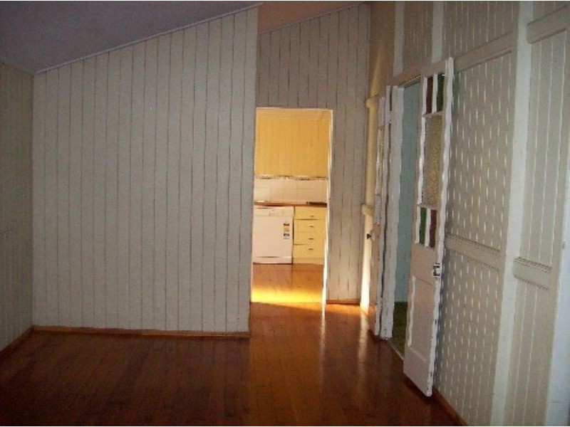 40 Herbert Street, Proserpine QLD 4800