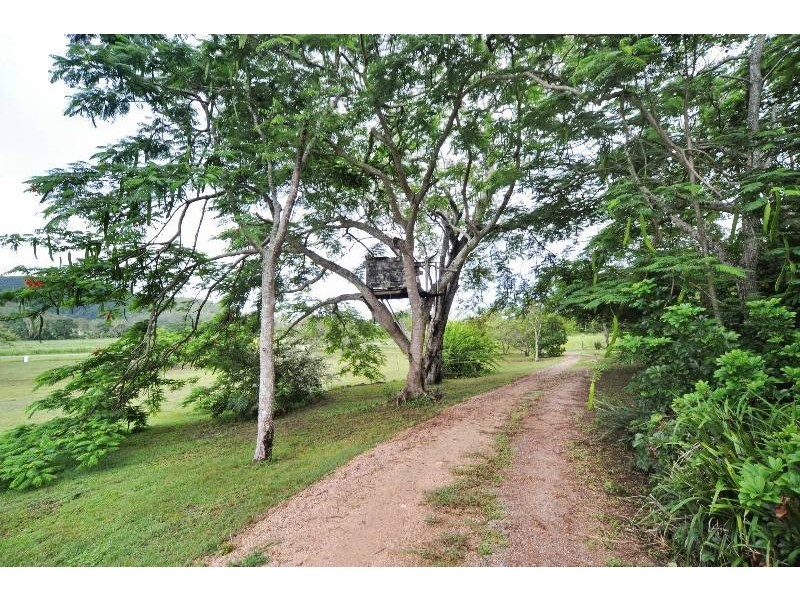 323 Gregory-Cannonvalley, Strathdickie QLD 4800