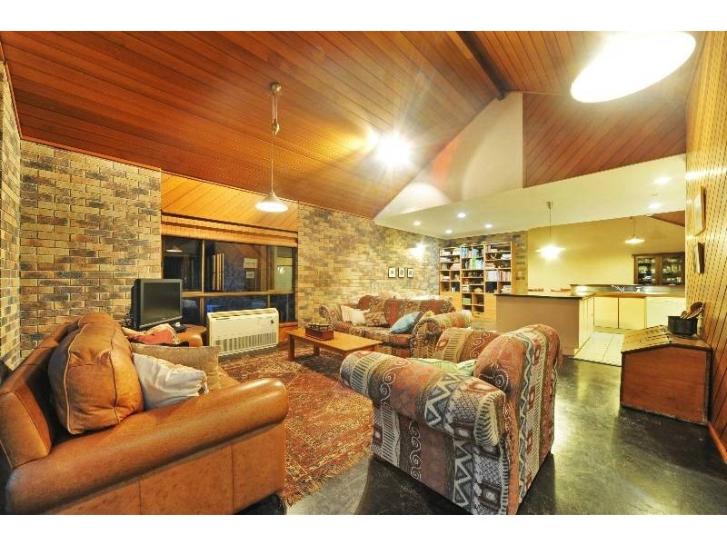 323 Gregory-Cannonvalley, Strathdickie QLD 4800