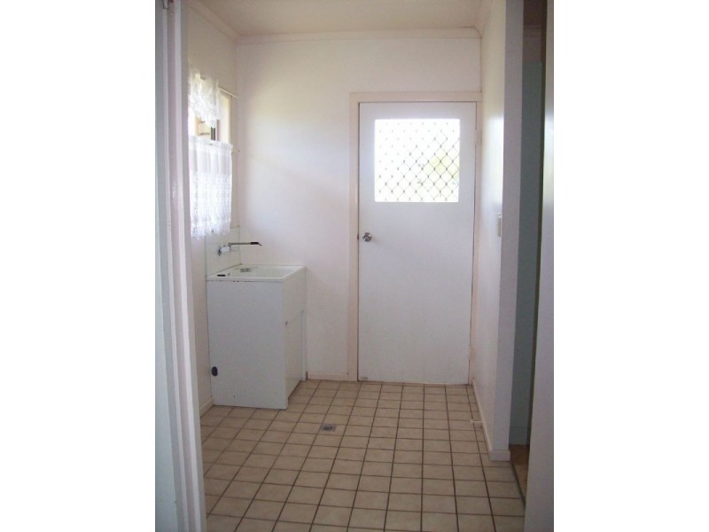 4  Eddie Street, Proserpine QLD 4800