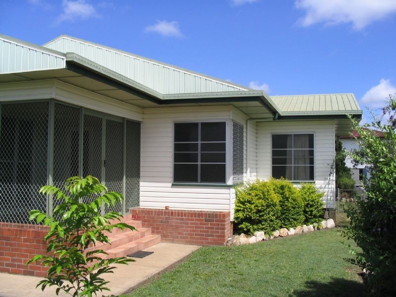 4  Blair Street, Proserpine QLD 4800