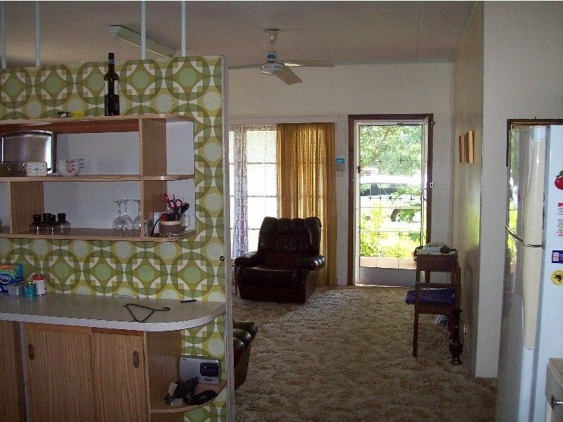 3 Herbert Street, Proserpine QLD 4800