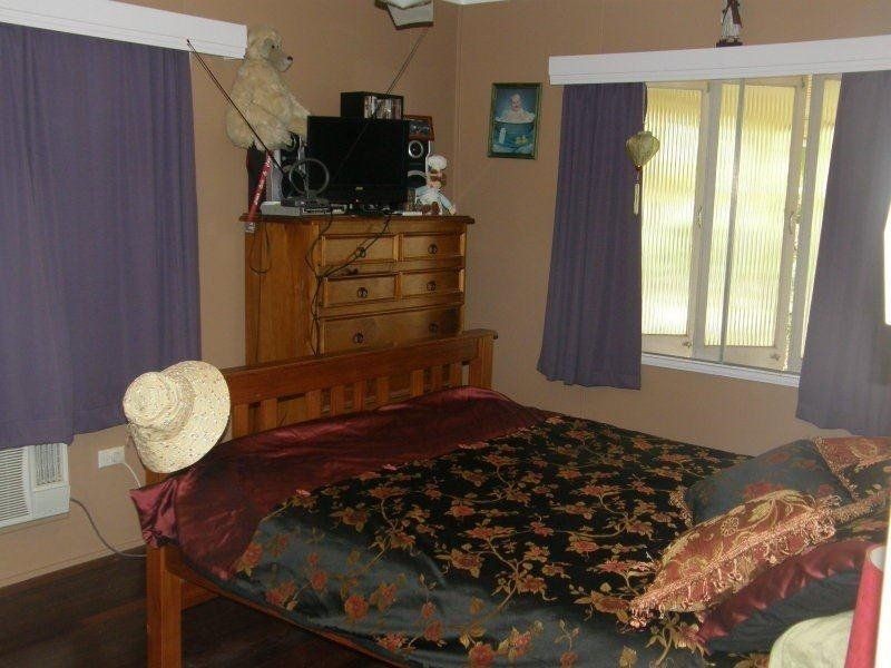 7 Pepper Street, Proserpine QLD 4800
